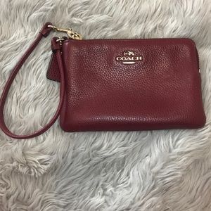 Coach Single Wristlet / Wallet